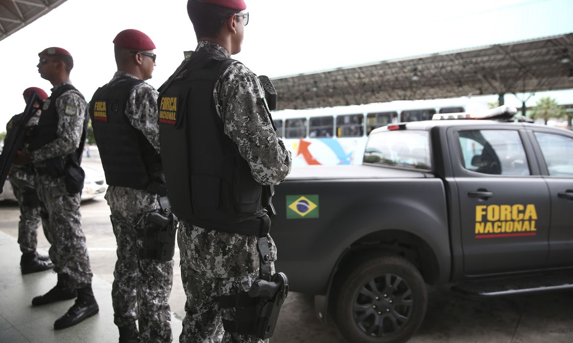 Soldados da Força Nacional durante motim de PMs no Ceará 