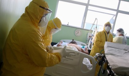 Mortes por síndrome respiratória disparam em meio à pandemia, mostram cartórios