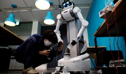 Japão: 'robô trabalhador' entra na luta contra a Covid-19 ao substituir pessoas