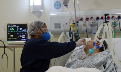 Brasil registra 892 mortes por Covid-19 em 24 horas, indica Ministério da Saúde