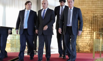 Ministério das Comunicações administrará publicidade oficial, Correios e EBC
