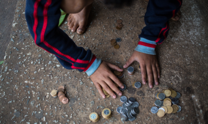 Casos de trabalho infantil crescem e atingem 1,9 milhão de brasileiros, diz IBGE