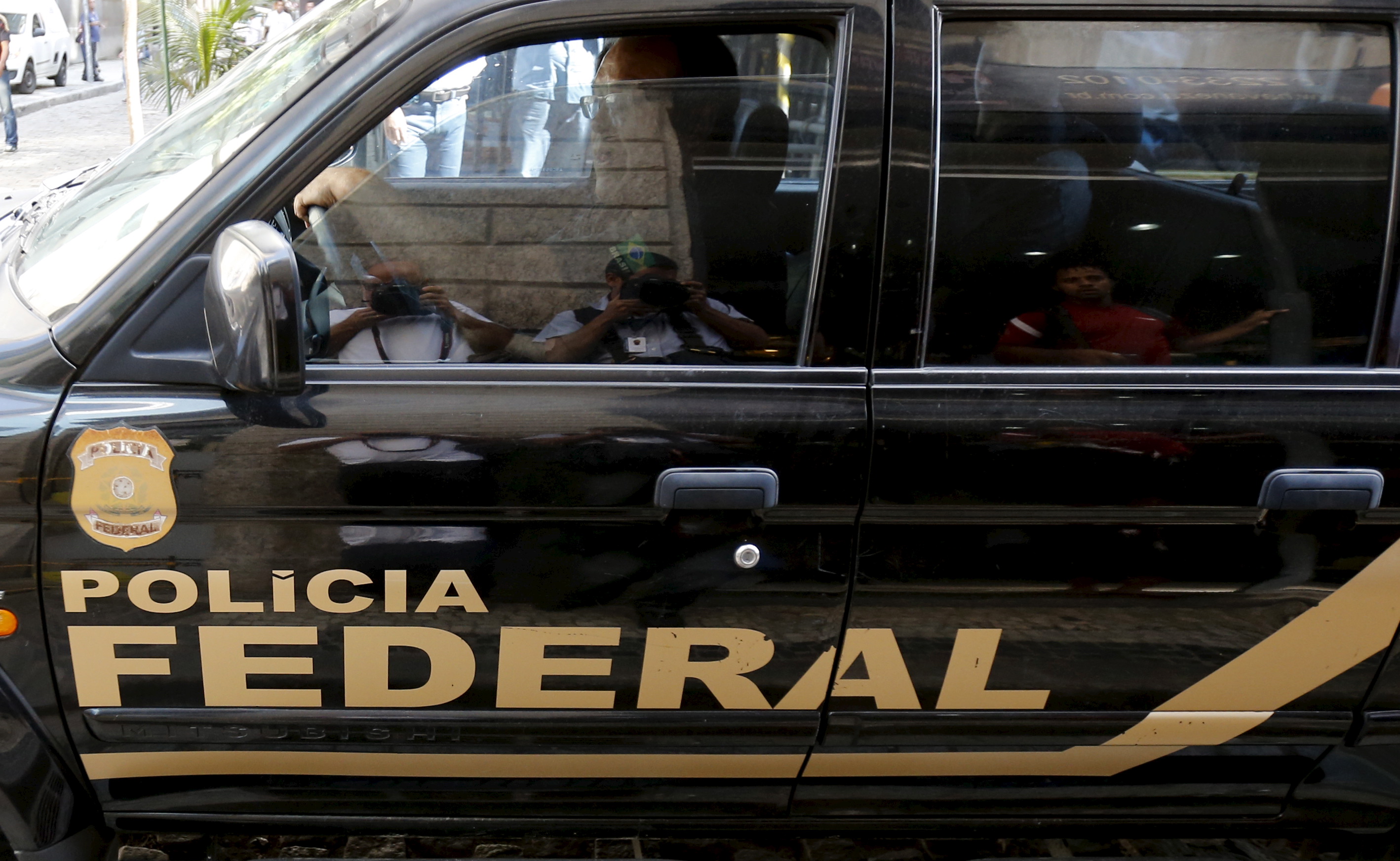Operação da PF contra tráfico de armas