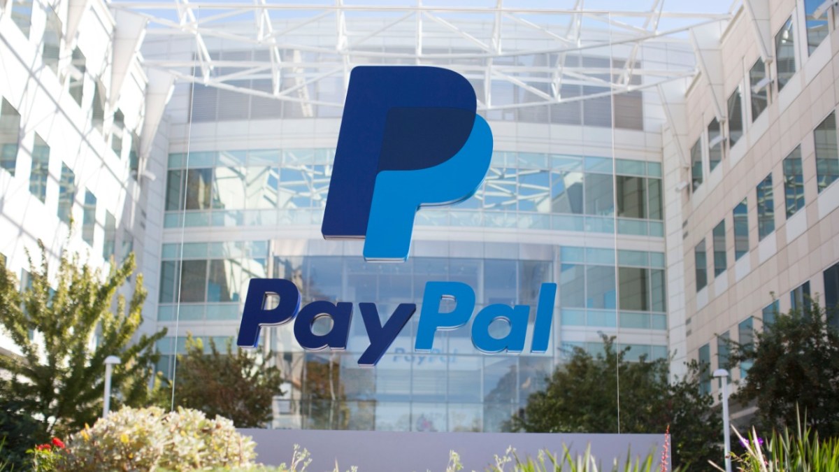 PayPal passa a permitir pagamentos com criptomoedas em compras nos EUA |  CNN Brasil
