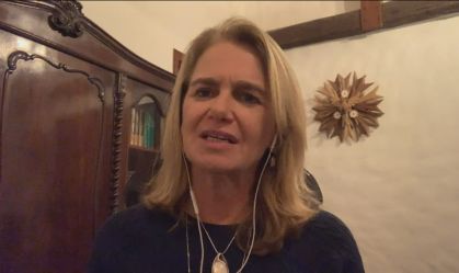 Visão Responde: Infectologista analisa vacina russa contra a Covid-19