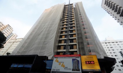 Ações de construtoras ganham com juros baixos, mas exigem atenção