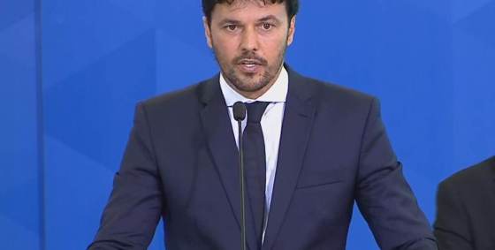 Fábio Faria discursa durante cerimônia de posse no Ministério das Comunicações