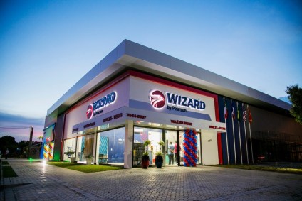 Fachada de loja da Wizard by Pearson