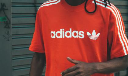 Funcionários da Adidas querem investigação no RH por questões raciais