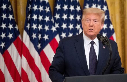 O presidente dos Estados Unidos Donald Trump fala em evento na Casa Branca