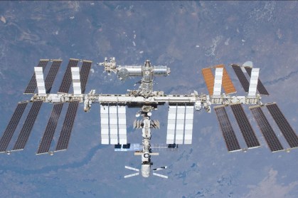 Acordo entre a Nasa e a Virgin Galactic permitirá missões particulares à ISS