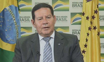 O vice-presidente Hamilton Mourão (PRTB) fala à CNN