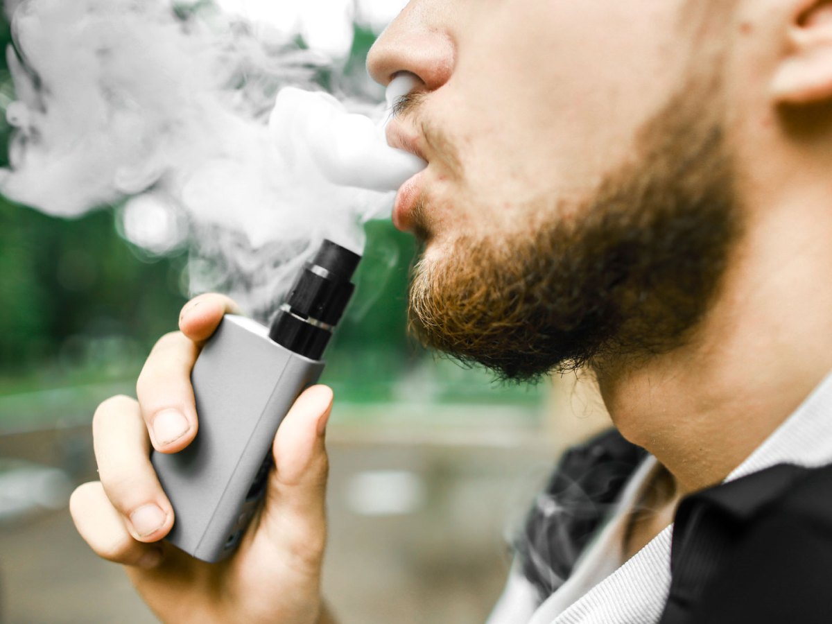 vape é legalizado no brasil Breeze Pro 0% Nicotine Disposable Vape – The Vapor Shoppe