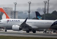 Compra da Latam pela Azul é ‘muito provável’ e pode sair em 3 meses, diz banco