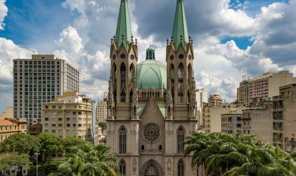 Igreja católica em SP anuncia retomada presencial e autoriza missas com público