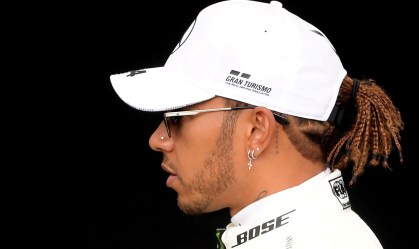 Lewis Hamilton fala sobre solidão e 'dias difíceis'