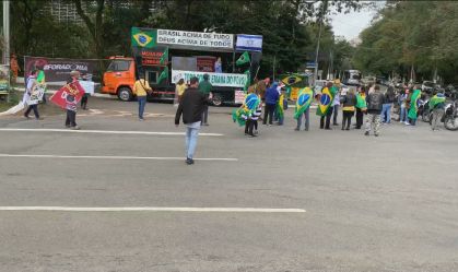 Atos pró e contra o governo têm baixa adesão neste domingo em São Paulo
