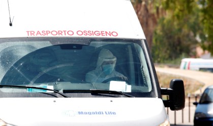 Itália registra mais de mil novos casos de Covid-19 pela primeira vez desde maio