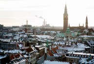 Adolescentes são acusados ​​por explosão perto de embaixada israelense em Copenhague