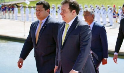Gilmar será relator de ação que tenta barrar reeleição de Maia e Alcolumbre
