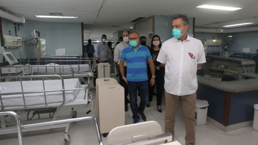 Visita às instalações do Centro de Tratamento da Covid-19 no Hospital Espanhol.