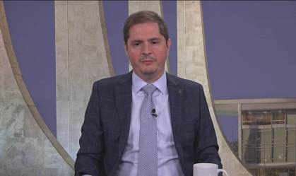 Programa de redução de salário e suspensão de contratos deve ser prorrogado