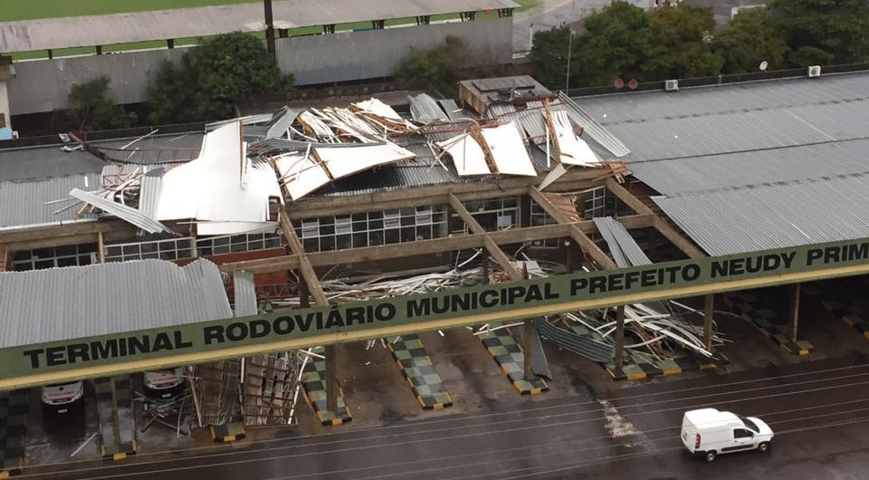 Passagem do ciclone bomba por Concórdia (SC)