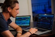 Investidor cria ‘Reclame Aqui’ para postar feedbacks sobre cursos de day trade
