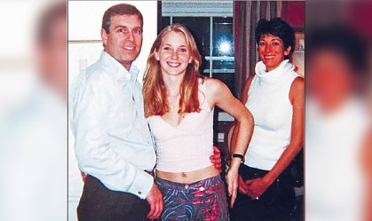 E-mail parece confirmar que foto de Andrew e Virginia Giuffre é real