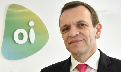 A Oi não está sendo fatiada e o futuro dela é a fibra ótica do 5G, diz CEO