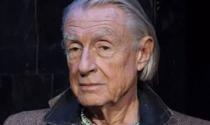 Diretor de filmes do Batman, Joel Schumacher morre aos 80 anos
