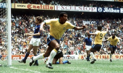 50 anos depois, o time vencedor da Copa do Mundo de 1970 continua sendo o melhor