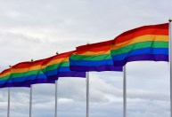 Como escritores LGBTs veem na literatura uma forma de combate ao preconceito