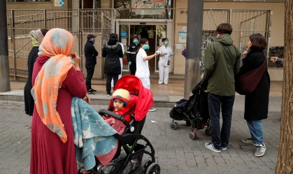 Espanha: região com 200 mil pessoas é isolada após novos casos de Covid-19