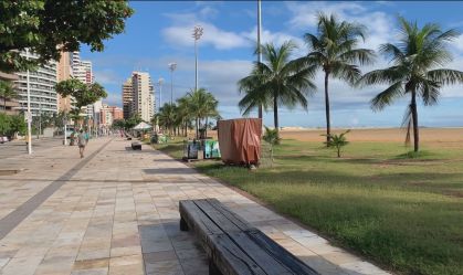 Fortaleza reabre praias e calçadões a partir de segunda-feira