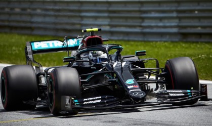 Bottas supera Hamilton e conquista pole GP de Eifel, na Alemanha