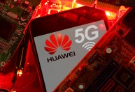“Risco à segurança nacional”: EUA vetam vendas de equipamentos das chinesas Huawei e ZTE