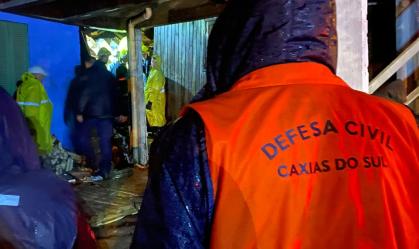 Chuvas deixam um morto e bloqueiam estradas no Rio Grande do Sul