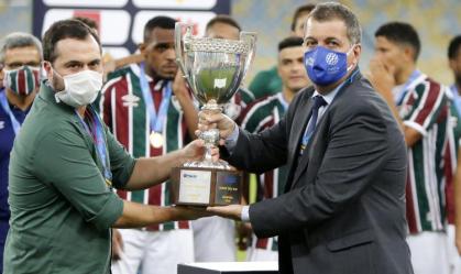 Fluminense bate Flamengo nos pênaltis, conquista Taça Rio e Carioca terá final