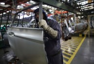Confira 5 recursos que as montadoras usam para reduzir os custos dos carros