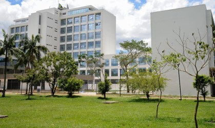 USP decide expulsar aluno acusado de fraudar cota racial