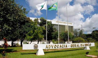 AGU suspende promoção que levou 606 procuradores ao topo da carreira