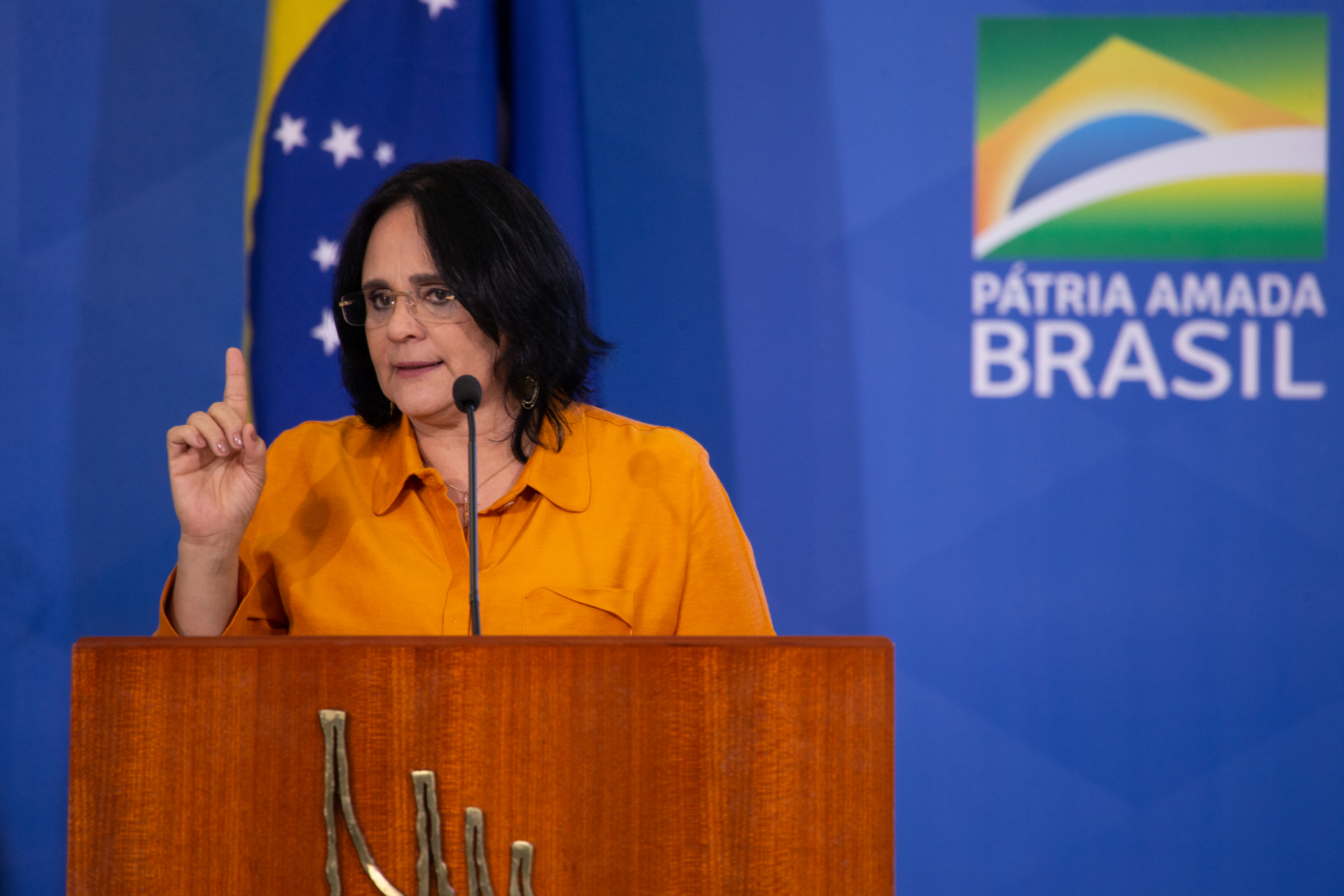 Damares Alves defendeu aumento de penas para quem abusar de menores