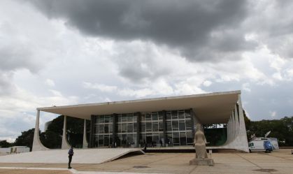Análise: ao fazer crítica personalista a Moraes, Bolsonaro une STF