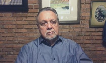 Ex-ministro culpa 'criminosos' por desmatamento: 'Agricultor não faz isso'
