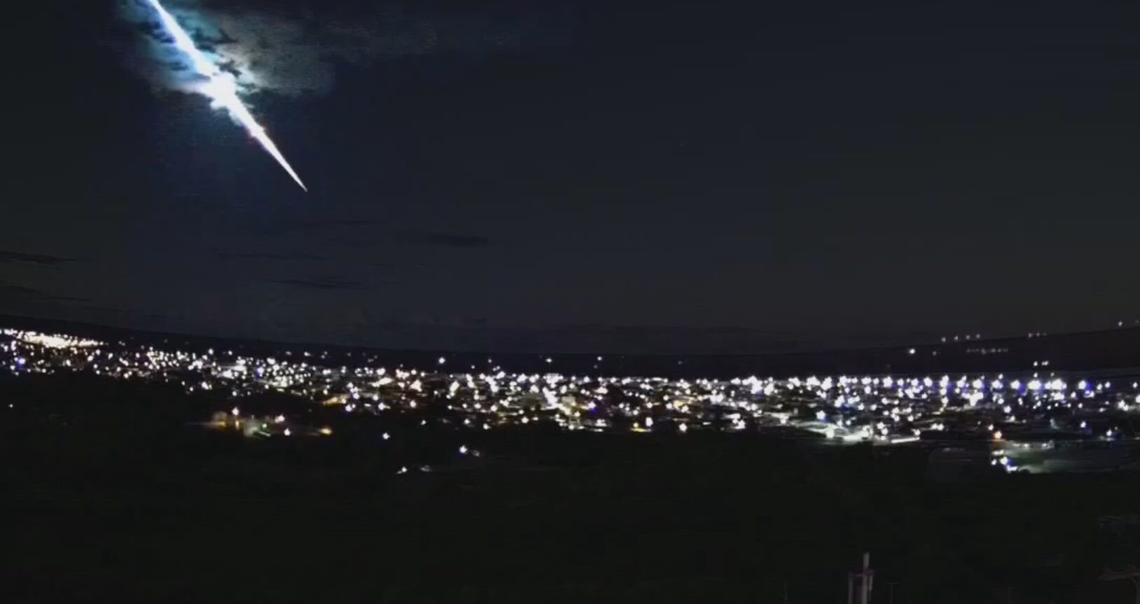 Meteoro é registrado em Cabrobó, no Pernambuco