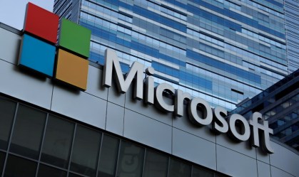 Resultado da Microsoft é atingido por dólar forte e vendas mais fracas de PCs