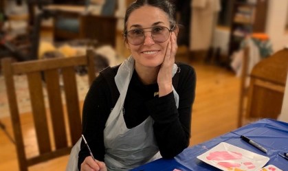 Demi Moore explica por que seu banheiro tem carpete