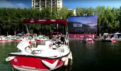 Paris transforma Rio Sena em cinema a céu aberto