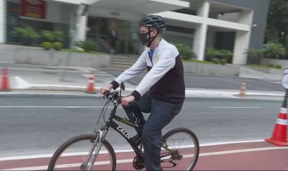 Prefeitura de SP bloqueia acesso a ciclofaixas de lazer por tempo indeterminado